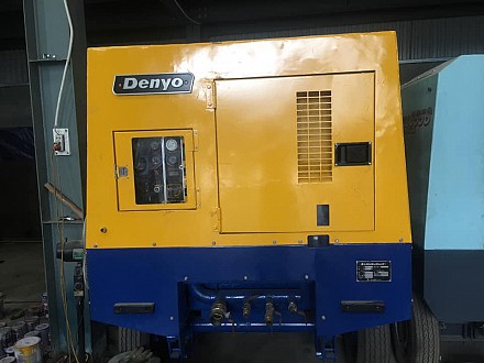 Máy nén khí Denyo DPS540HS